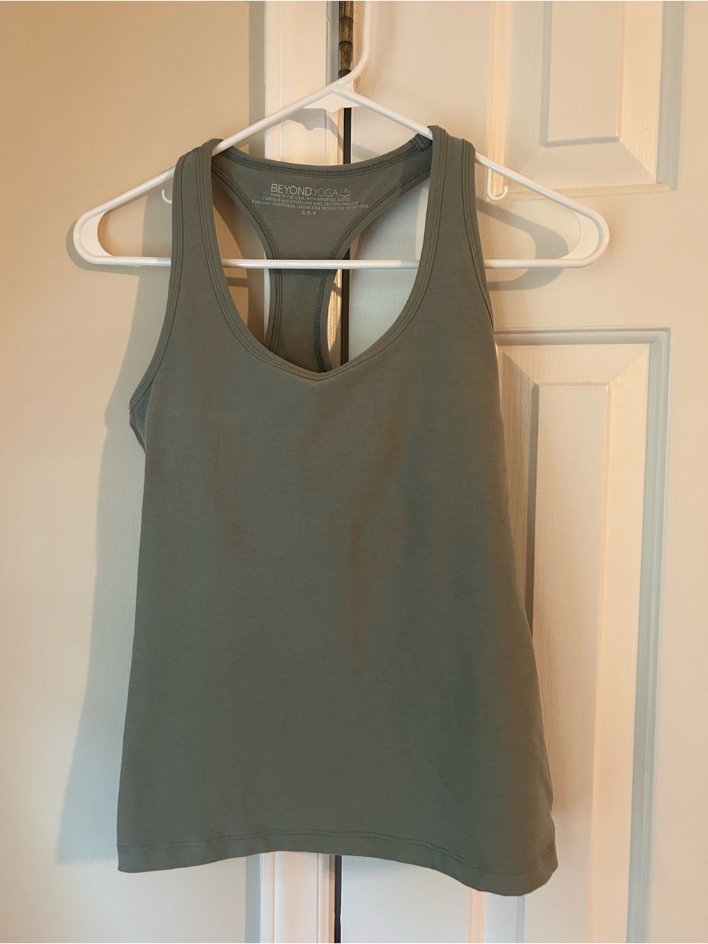 Beyond Yoga Racerback Tank Small
